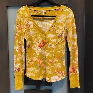 Anthropologie Pilcro top